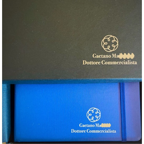 a NOVITA' Agenda 2026 – Fiscale SETTIMANALE DELUXE con scatola- 15,5 x 21 cm - colore azzurro a NOVITA' Agenda 2026 – Fiscale SETTIMANALE DELUXE con scatola- 15,5 x 21 cm - colore azzurro